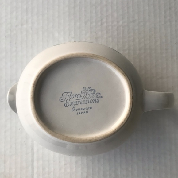 Vintage Hearthside “Floral Expressions” Gravy Boat Stoneware  3.25” Tall - Picture 5 of 9